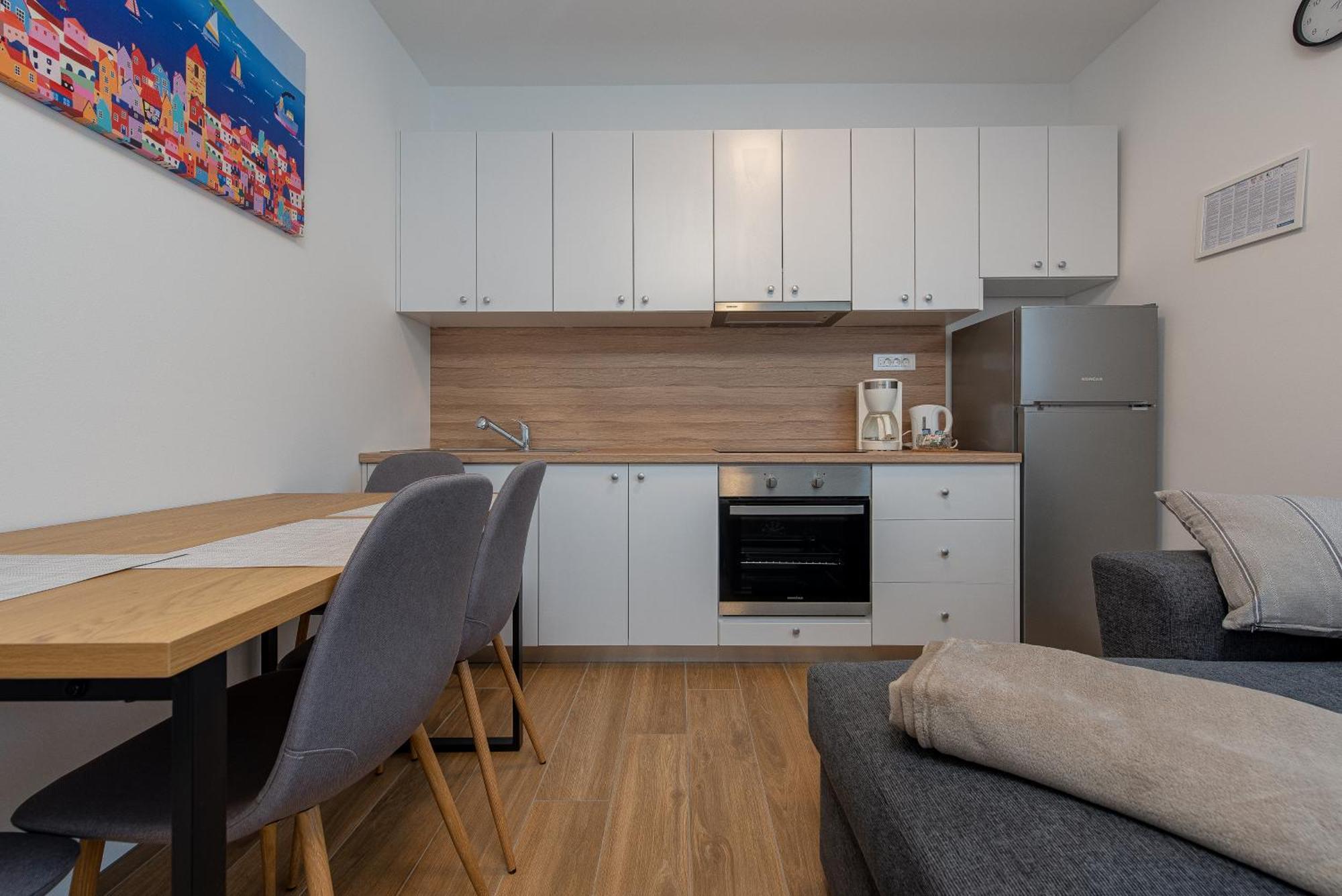 Apartmani Diva Zara Camera foto