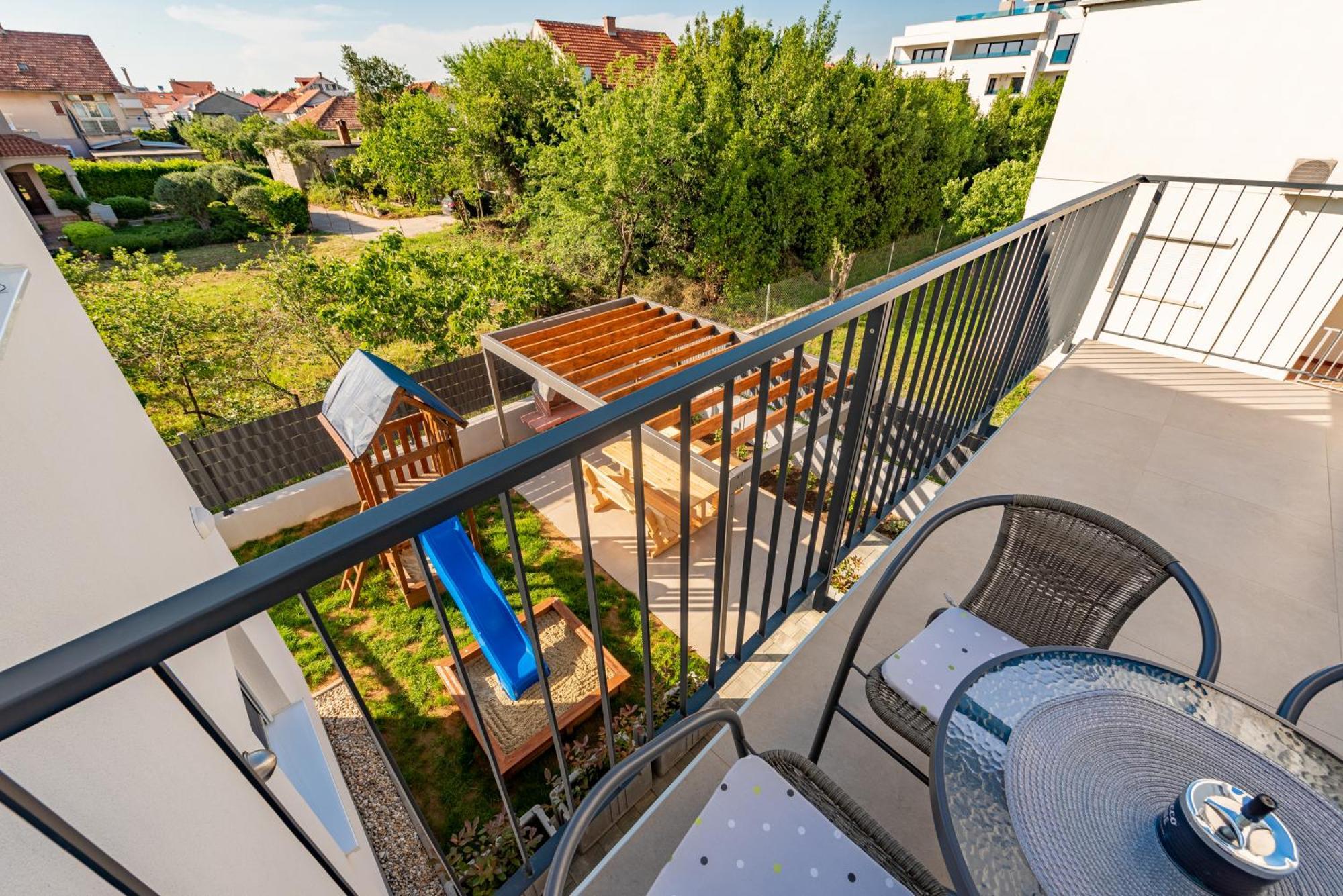 Apartmani Diva Zara Camera foto